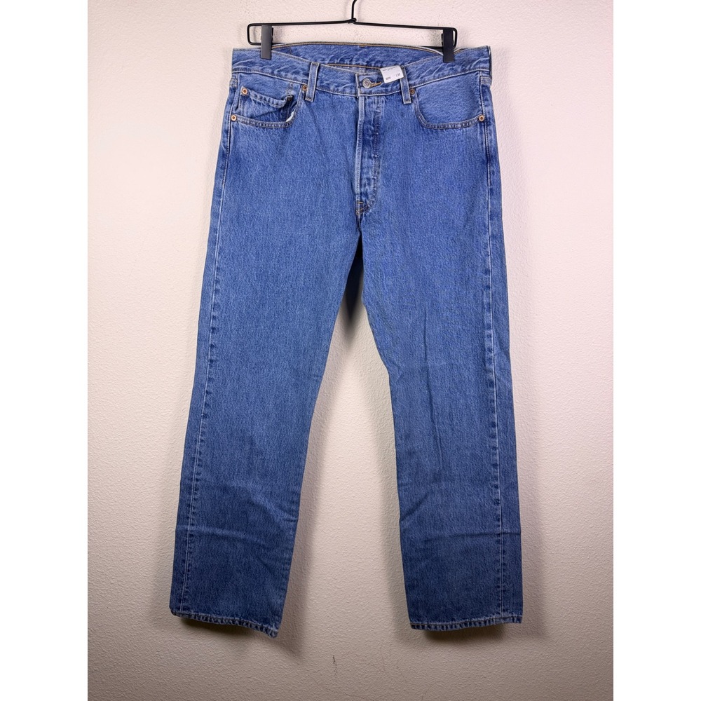 Levis 501 Original Fit Mens Blue Straight Leg Button Fly Denim Jeans 35x32